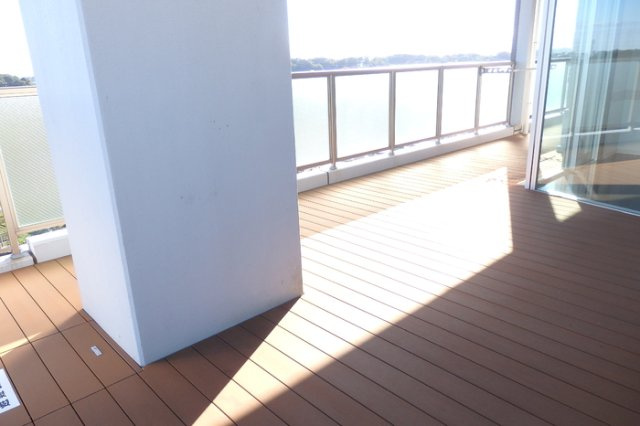 ロイヤルパークス若葉台のバルコニー