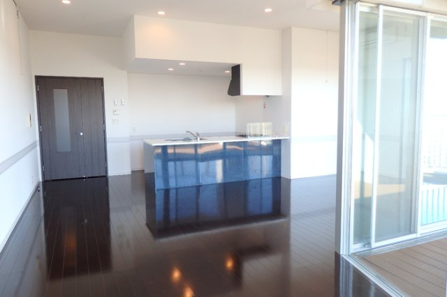 ロイヤルパークス若葉台の居間・リビング