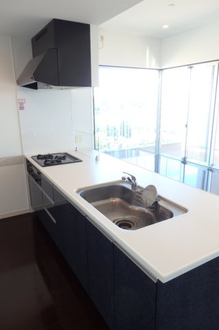 ロイヤルパークス若葉台のキッチン