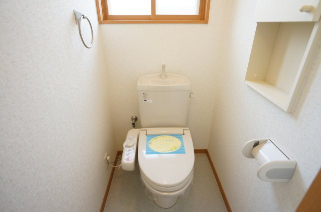 【トイレ】 | ヴィラサヴォア | 温水洗浄便座