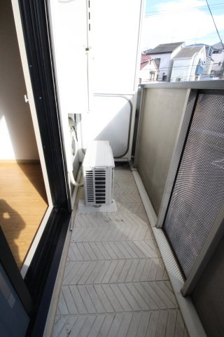 エクセル大倉山IIのバルコニー