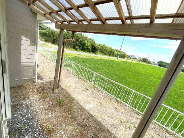 白子町五井貸家の庭