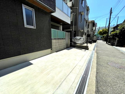 【駐車場】 | シャーメゾン板宿