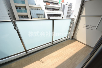 【バルコニー】 | フォーリアライズ本町レクス | バルコニーからの眺めを楽しみながら食事をしませんか