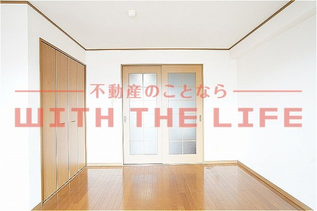 リバティヒルズI【キャッシュバック対象物件】の居間・リビング|ゆったりとしたリビングです