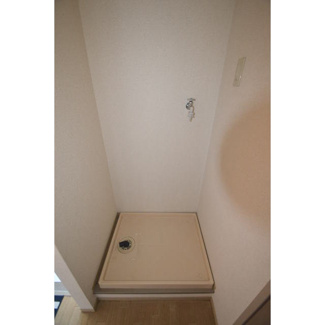 【設備】 | カーサユーカリＡ | 室内洗濯機置場