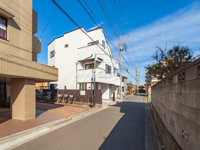 【前面道路含む現地写真】 | 葛飾区東新小岩8丁目　新築戸建