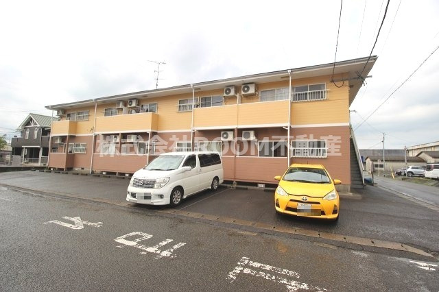 セイシェルハイム3の駐車場|駐車場があるので、車を買う予定の方も安心です