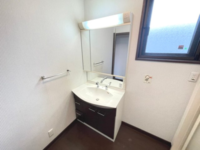 【独立洗面台】 | 吹田市千里山東１丁目貸家