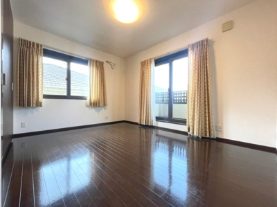 【居間・リビング】 | 吹田市千里山東１丁目貸家