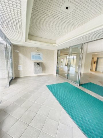 エバーライフリオ筑紫野のエントランス