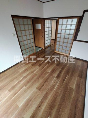 【寝室】 | 旭町貸家