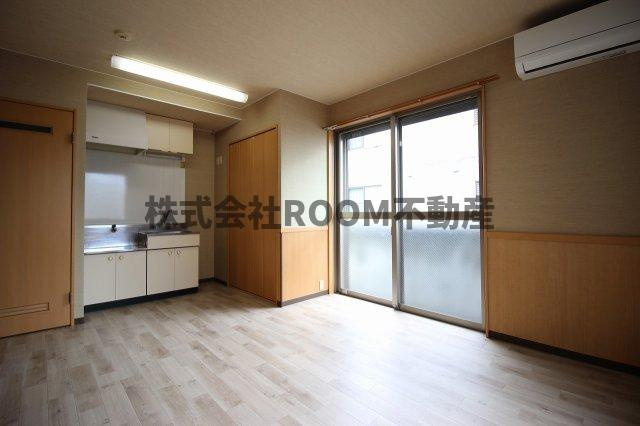 センチュリー21金田　G棟の洋室|広々とした洋室です