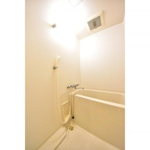 プライムレジデンス市川の浴室