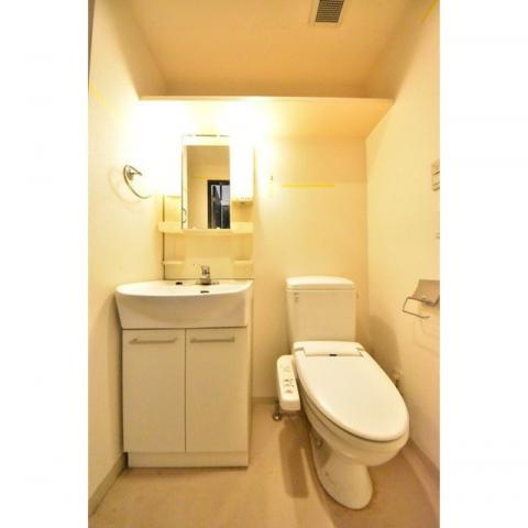 プライムレジデンス市川の独立洗面台