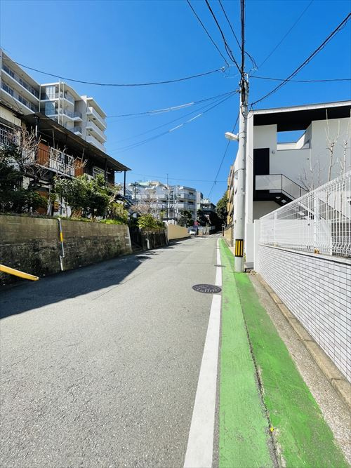 アルフィーネ平尾山荘公園の周辺