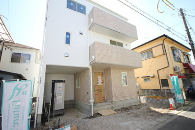 【外観】 | 三郷市戸ヶ崎1丁目3,290 | ４LDKの3階建