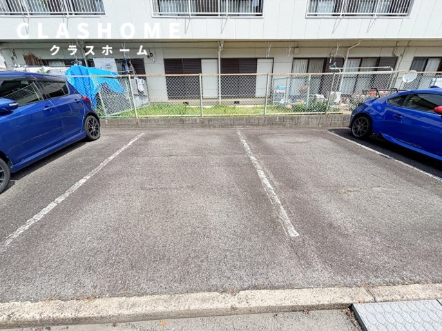 若松ハイツ　　　刈谷市の賃貸はクラスホーム刈谷店の駐車場