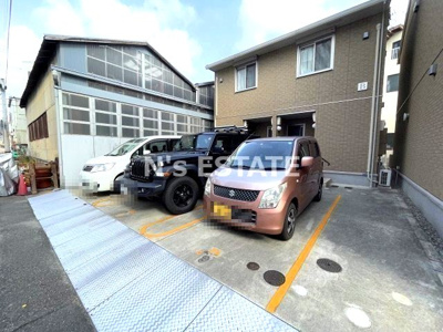 【駐車場】 | エクレールB棟