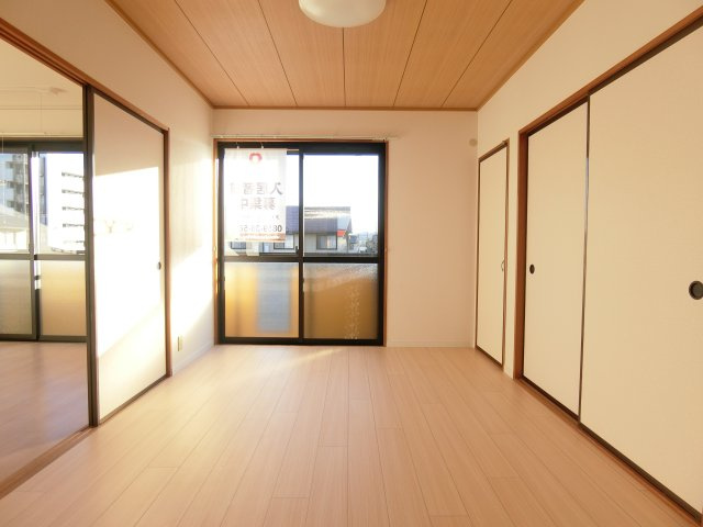 サンヨーク　D棟の洋室