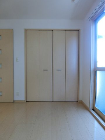 パストラルＫＡ棟の収納