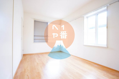 【その他】 | ロイヤルパレスＢ | 寝室です