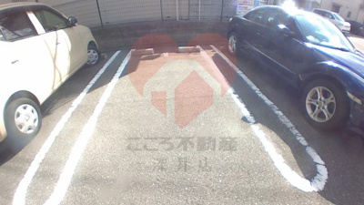 【駐車場】 | エステート・レイⅢ