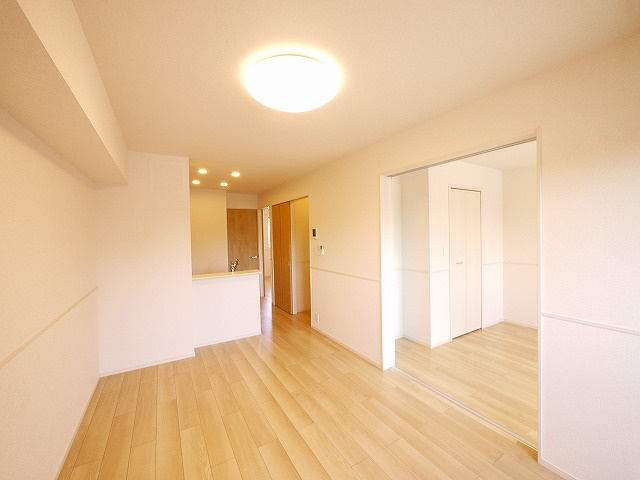 Ａｒｉｅｔｔａ（アリエッタ）の居間・リビング|こちらのリビングで趣味の時間をお楽しみください