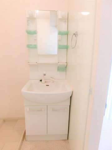 ベルフォーレ成東の独立洗面台