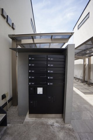 【エントランス】 | フェリシア行徳1