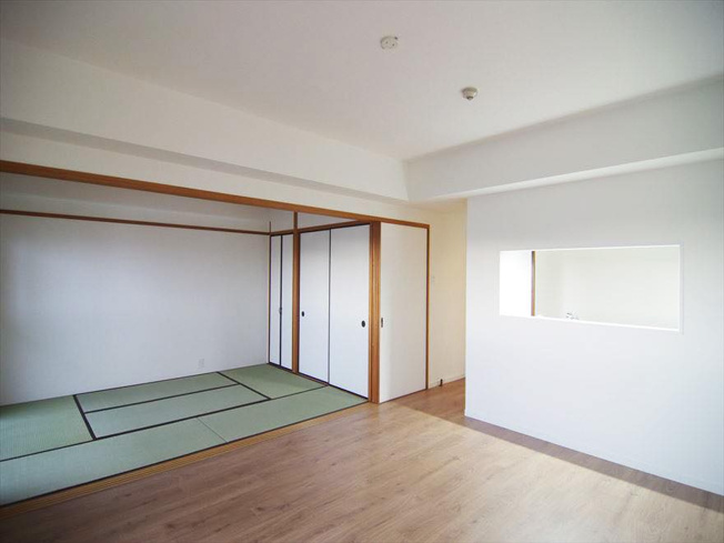 【内装】 | おしゃれな内装です（別部屋の写真です）