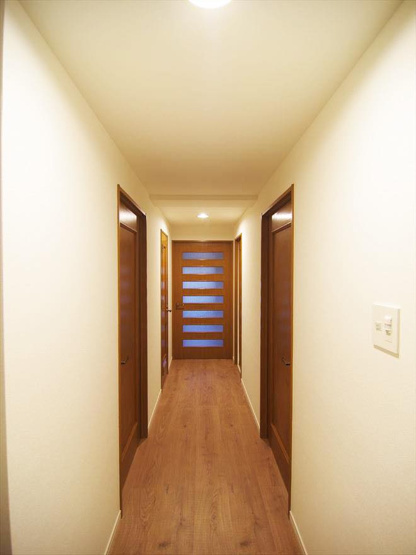 【玄関】 | ゆったりとした玄関です（別部屋の写真です）
