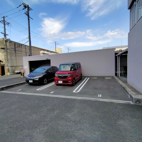 ファミール関目高殿の駐車場|駐車場です。