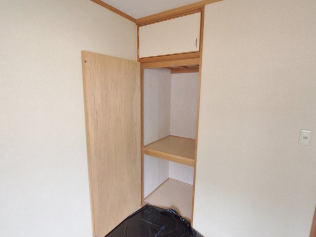 セゾンユウワの収納