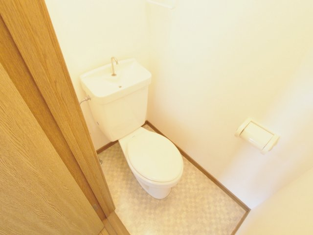 セゾンユウワのトイレ