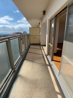 【バルコニー】