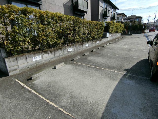 ハイツエンデバーⅡの駐車場
