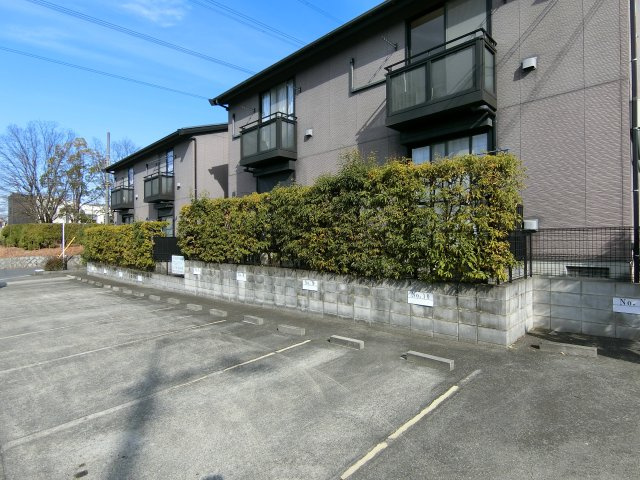 ハイツエンデバーⅡの駐車場