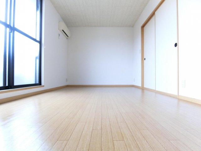 ハイツエンデバーⅡの寝室|同物件別部屋