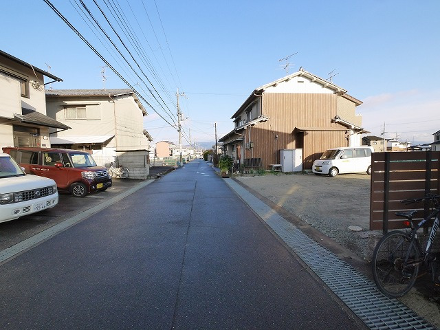 三条大路駐車場の周辺