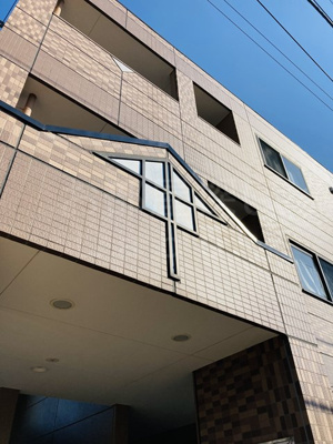 【エントランス】 | Ｊ．Ｓガーデン