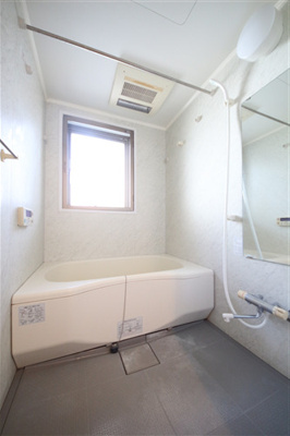 【浴室】 | レユニール優