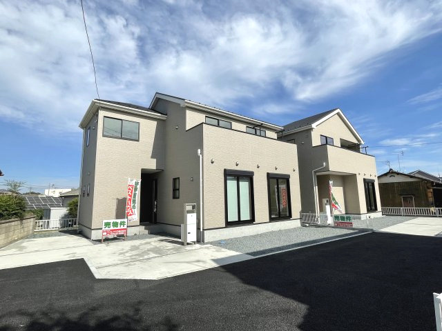 藤岡市藤岡21-1期（全2棟）1号棟の外観|■ご案内・資料請求はお気軽にどうぞ♪　
■フリーダイヤル：0120-900-346
■メールでのお問い合わせは【資料請求】からご連絡ください。
