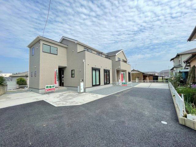 藤岡市藤岡21-1期（全2棟）1号棟の外観