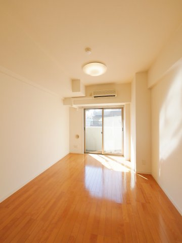 ユニオネスト御茶ノ水の洋室|※写真は同タイプの別室になります