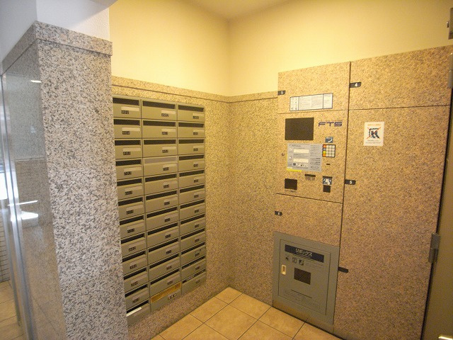 ユニオネスト御茶ノ水のその他共用部分|宅配ボックス