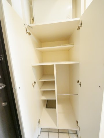 ユニオネスト御茶ノ水の収納|※写真は同タイプの別室になります