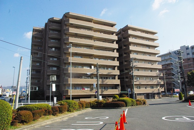 セレナハイム新大宮セントラルステージの外観