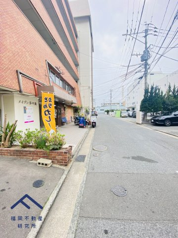 メイゾン多々良の周辺