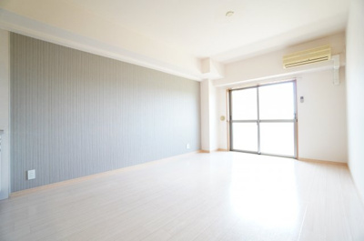 【居間・リビング】 | NTマンション | ※同物件・同タイプの写真です。